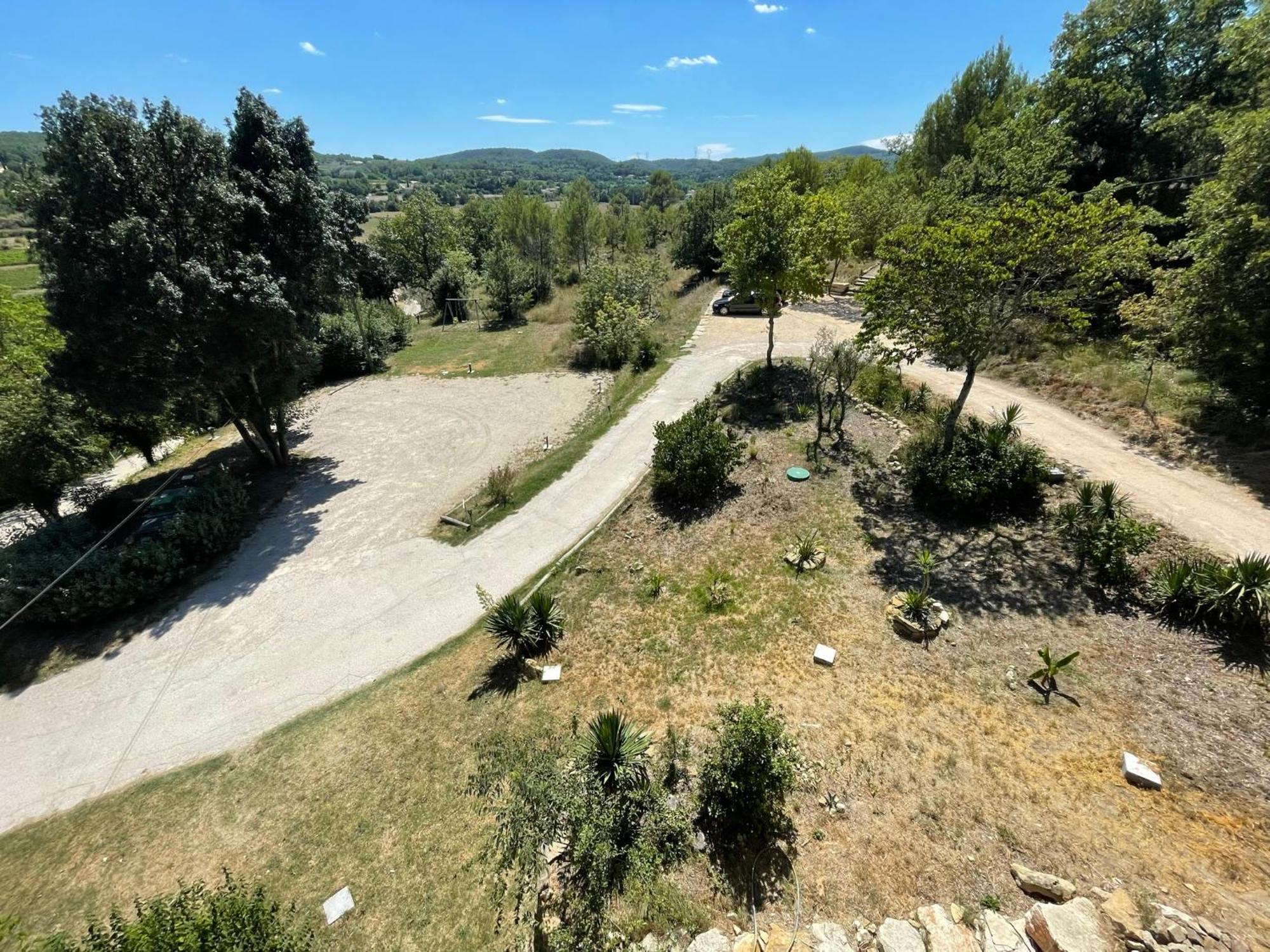 مبيت وإفطار Saint-Paulet-de-Caisson Les Yourtes De Provence المظهر الخارجي الصورة